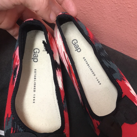 Gap toddler girl flat shoes size 11 - Picture 4 of 5